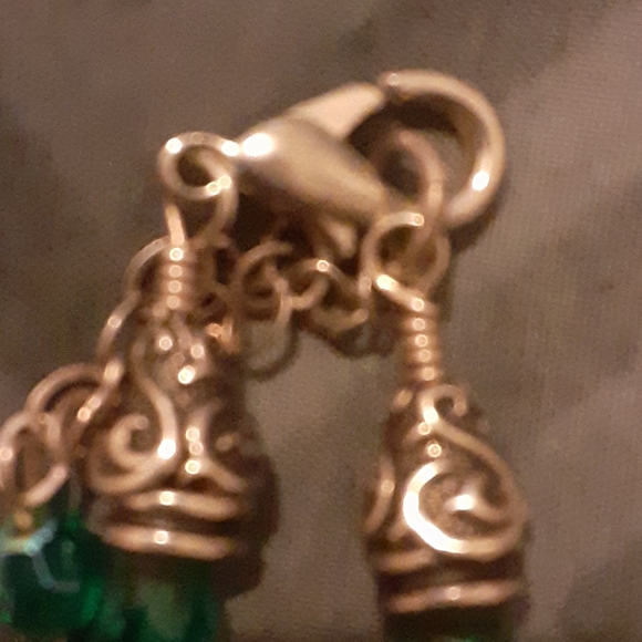 Acrylic Beaded Necklace 18inches - Picture 4 of 5